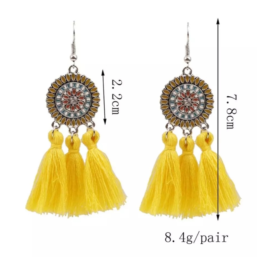 🔹️Boho Chic Yellow Tassel Earrings - Picture 5 of 5